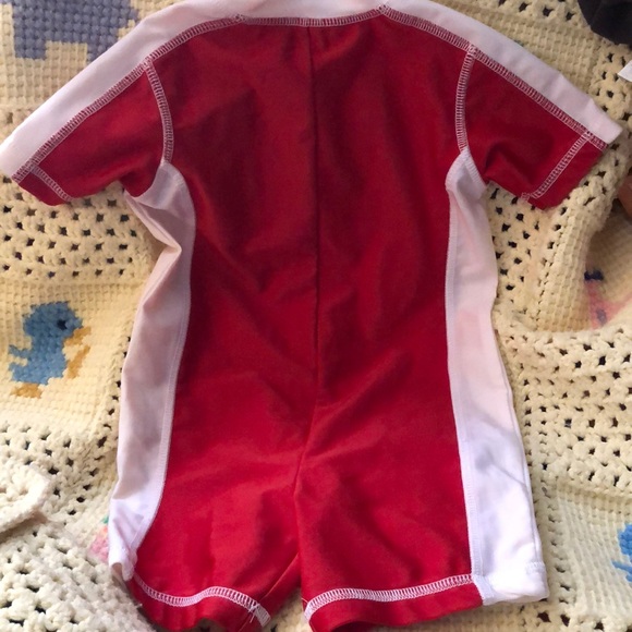 Koala Kids Rashguard swimsuit SPF 50+ front zip Surfer Dude red & white 18M - Picture 2 of 7